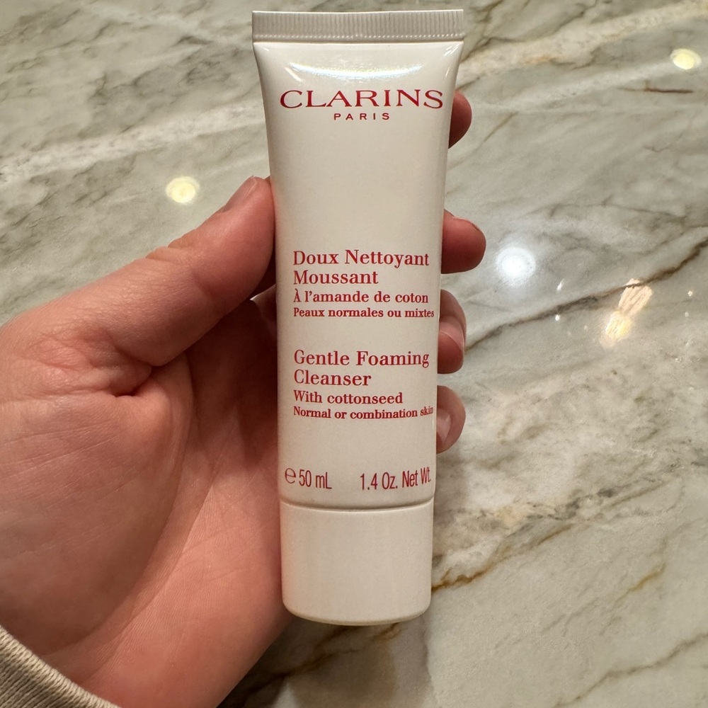 Clarins Gentle Foaming Cleanser - White